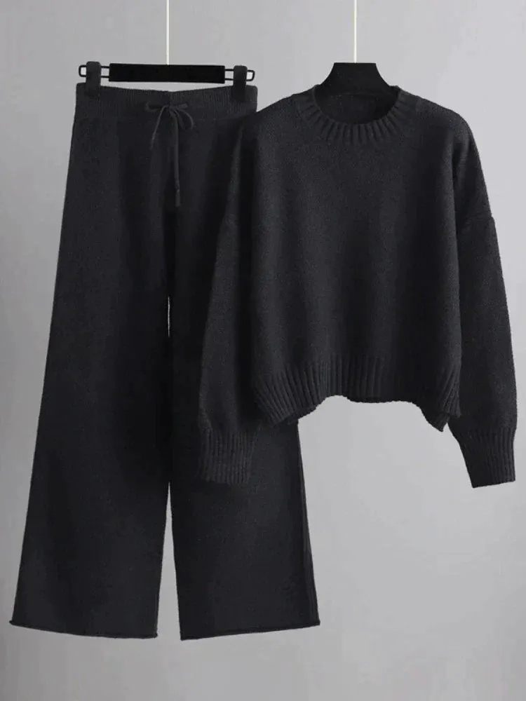 Emma - Stylish Women's Winter Knit Sweater and Wide Leg Pants Set