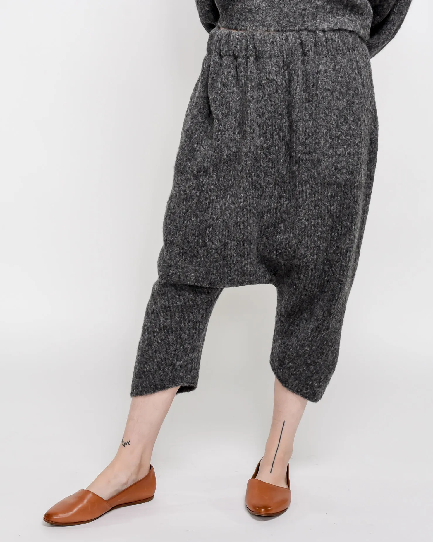 Kiko knit pants in charcoal